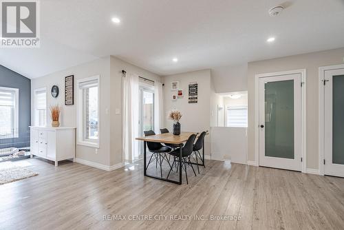 40 Livingston Drive, Tillsonburg, ON - Indoor Photo Showing Dining Room