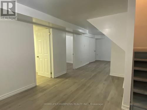 46 Canmore Boulevard, Toronto, ON - Indoor Photo Showing Other Room