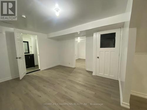 46 Canmore Boulevard, Toronto, ON - Indoor Photo Showing Other Room