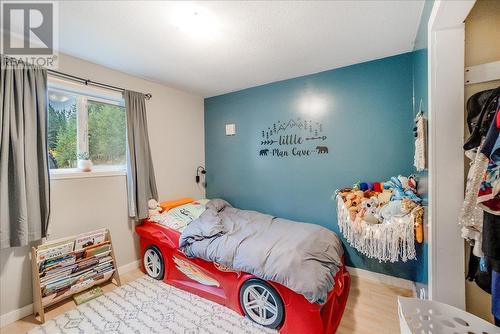 4131 Shasheen Road Road Lot# Lot B, Nelson, BC - Indoor Photo Showing Bedroom