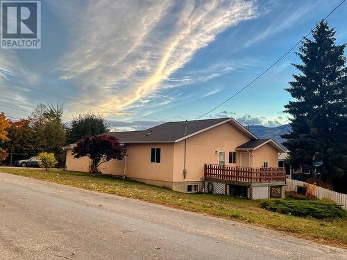 1220 Ash Street Street, Creston, BC - Outdoor With Deck Patio Veranda