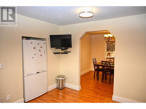 1220 Ash Street Street, Creston, BC - Indoor