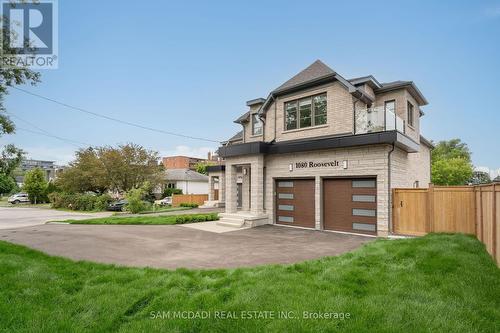 1080 Roosevelt Road, Mississauga, ON - Outdoor