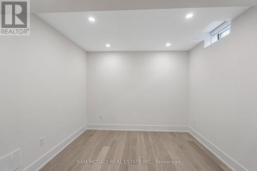 1080 Roosevelt Road, Mississauga, ON - Indoor Photo Showing Other Room