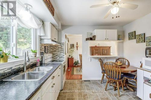 655 Cumberland Avenue, Burlington, ON - Indoor Photo Showing Kitchen With Double Sink