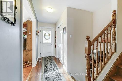 655 Cumberland Avenue, Burlington, ON - Indoor Photo Showing Other Room