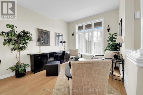 24 Jeanette Avenue, Grimsby, ON - Indoor Photo Showing Other Room