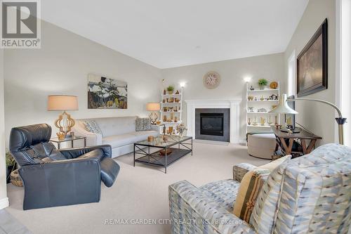 24 Jeanette Avenue, Grimsby, ON - Indoor Photo Showing Living Room With Fireplace