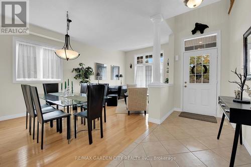 24 Jeanette Avenue, Grimsby, ON - Indoor Photo Showing Dining Room