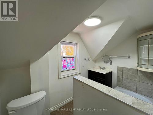 59 Geddes Street, Belleville, ON - Indoor Photo Showing Bathroom