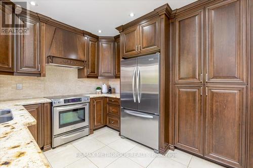 60 Noble Prince Place, Vaughan, ON - Indoor Photo Showing Kitchen With Stainless Steel Kitchen With Double Sink