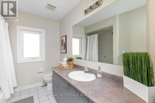 60 Noble Prince Place, Vaughan, ON - Indoor Photo Showing Bathroom