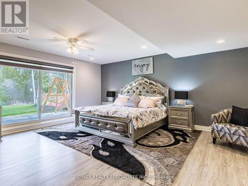 5947 Fourth Line, Erin, ON - Indoor Photo Showing Bedroom