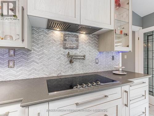 5947 Fourth Line, Erin, ON - Indoor Photo Showing Kitchen