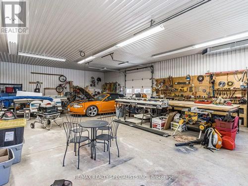 5947 Fourth Line, Erin, ON - Indoor Photo Showing Garage