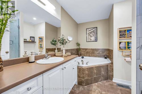 250 Fall Fair Way, Hamilton, ON - Indoor Photo Showing Bathroom