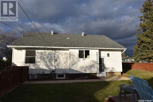 418 7Th Avenue W, Nipawin, SK - Outdoor