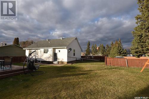 418 7Th Avenue W, Nipawin, SK - Outdoor