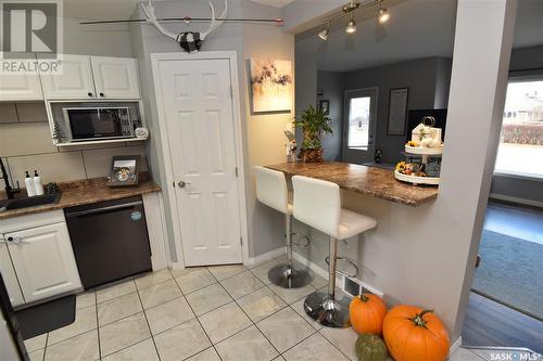 418 7Th Avenue W, Nipawin, SK - Indoor Photo Showing Kitchen