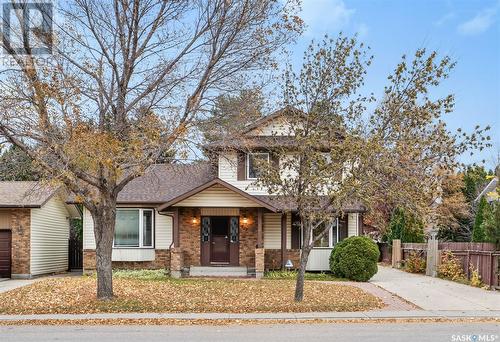 327 Kellough Road, Saskatoon, SK - Outdoor With Facade