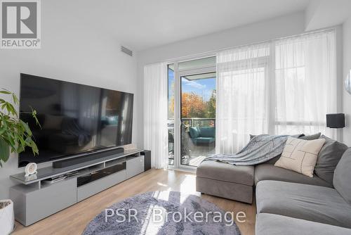 349 - 415 Sea Ray Avenue, Innisfil, ON - Indoor Photo Showing Living Room