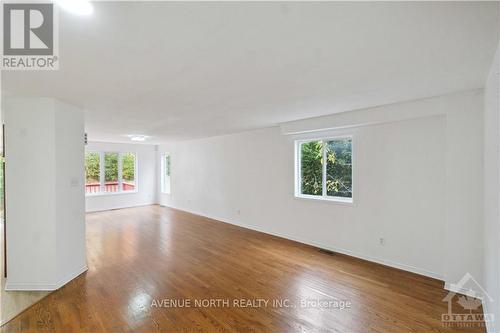 144 Carwood Circle, Ottawa, ON - Indoor Photo Showing Other Room