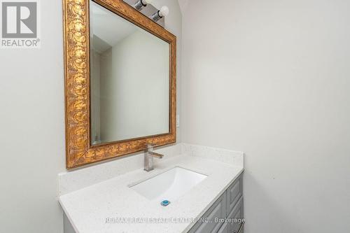 46 Wilton Drive, Brampton, ON - Indoor Photo Showing Bathroom