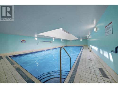 Th K 1111 Marinaside Crescent, Vancouver, BC - Indoor Photo Showing Other Room With In Ground Pool