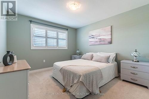 45 Bellagio Avenue, Hamilton, ON - Indoor Photo Showing Bedroom