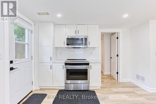 12 Napier Street, St. Catharines, ON - Indoor Photo Showing Kitchen