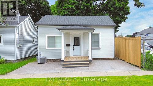 12 Napier Street, St. Catharines, ON - Outdoor