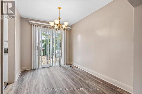 1454 Oakdale Street, London, ON - Indoor Photo Showing Other Room