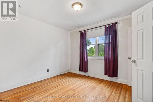 1454 Oakdale Street, London, ON - Indoor Photo Showing Other Room