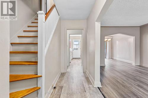 1454 Oakdale Street, London, ON - Indoor Photo Showing Other Room