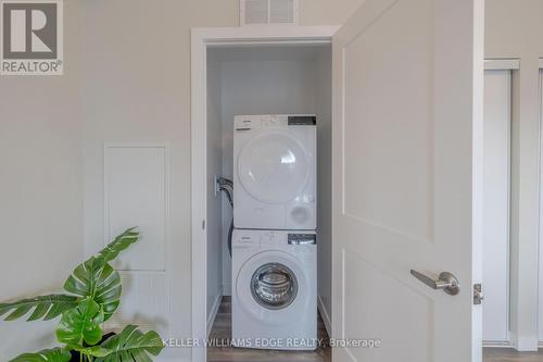 902 - 15 Queent Street S, Hamilton, ON - Indoor Photo Showing Laundry Room