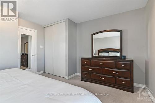 634 Lakeridge Drive, Ottawa, ON - Indoor Photo Showing Bedroom