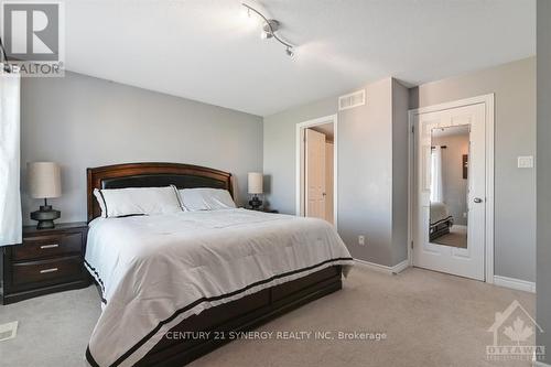 634 Lakeridge Drive, Ottawa, ON - Indoor Photo Showing Bedroom