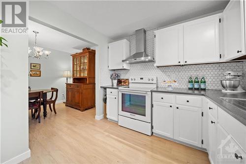 98 Chimo Drive, Kanata, ON - Indoor Photo Showing Kitchen