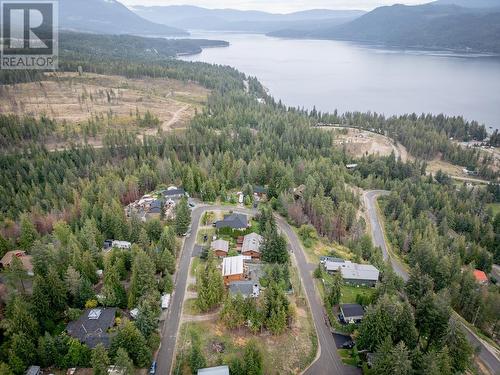 5258 Meadow Creek Crescent, North Shuswap, BC 