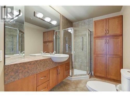 1947 Underhill Street Unit# 901, Kelowna, BC - Indoor Photo Showing Bathroom