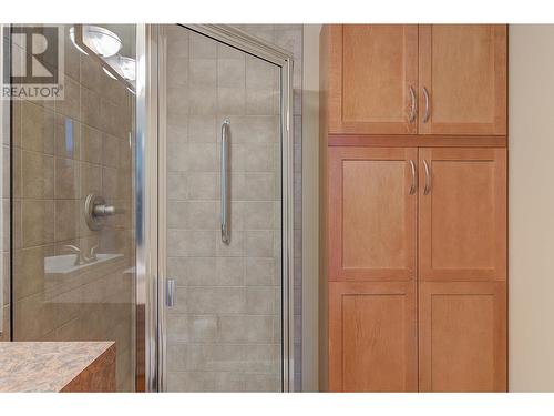 1947 Underhill Street Unit# 901, Kelowna, BC - Indoor Photo Showing Bathroom