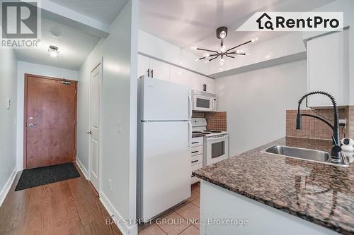 1701 - 35 Bales Avenue, Toronto, ON - Indoor Photo Showing Kitchen