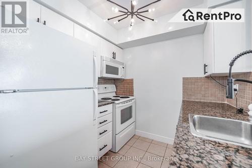 1701 - 35 Bales Avenue, Toronto, ON - Indoor Photo Showing Kitchen