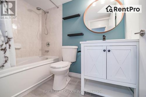 1701 - 35 Bales Avenue, Toronto, ON - Indoor Photo Showing Bathroom