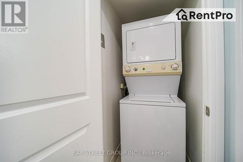 1701 - 35 Bales Avenue, Toronto, ON - Indoor Photo Showing Laundry Room