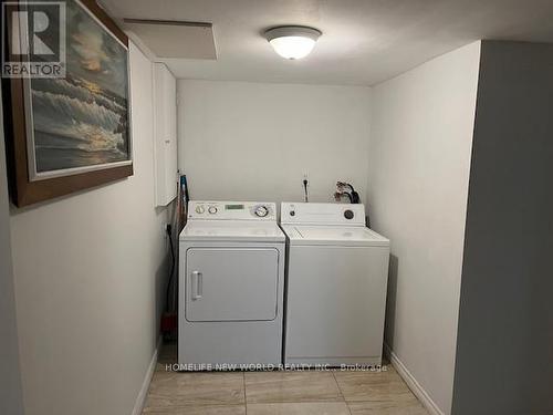 Bsmt 01 - 368 Bent Crescent, Richmond Hill, ON - Indoor Photo Showing Laundry Room