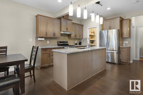 #Upper 1218 30 Av Nw, Edmonton, AB - Indoor Photo Showing Kitchen