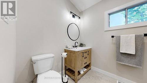 144 Ball Point Road, Kawartha Lakes, ON - Indoor Photo Showing Bathroom