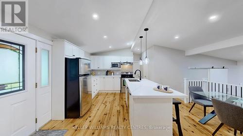 144 Ball Point Road, Kawartha Lakes, ON - Indoor Photo Showing Kitchen