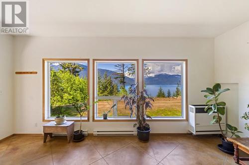 & 14506 Highway 3A Unit# 14504, Gray Creek, BC - Indoor